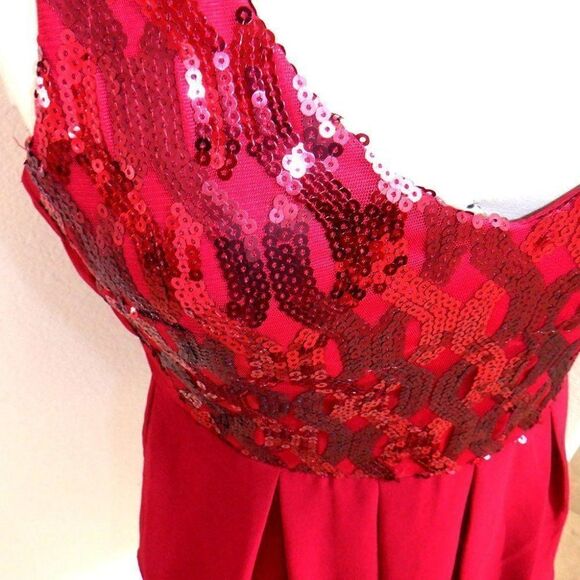 Hot red sequins flare cocktail dress - Picture 3 of 4